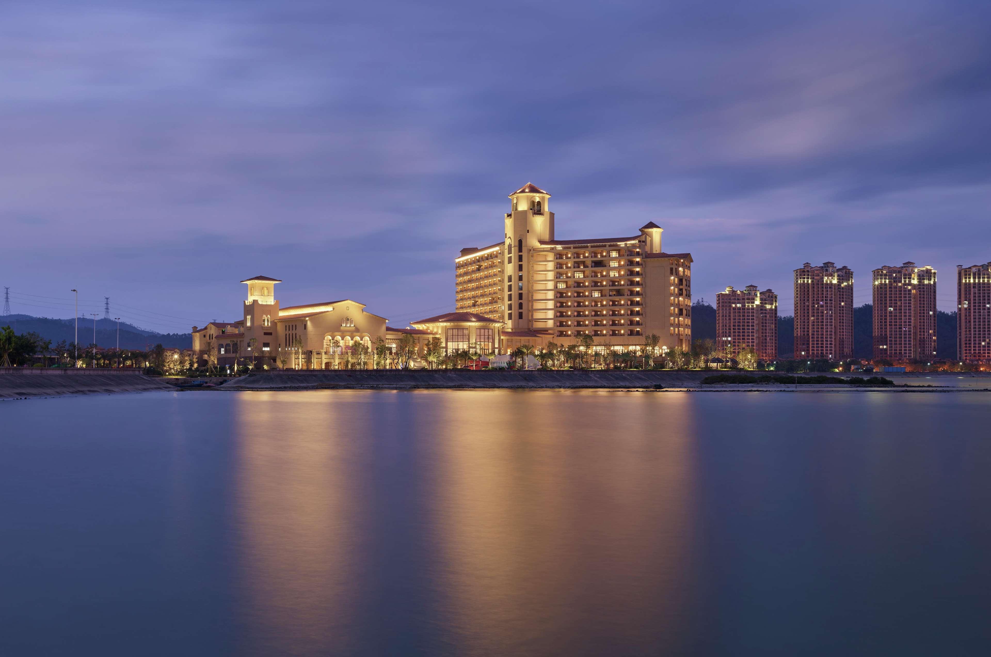Doubletree By Hilton Huidong Resort Huizhou  Zewnętrze zdjęcie
