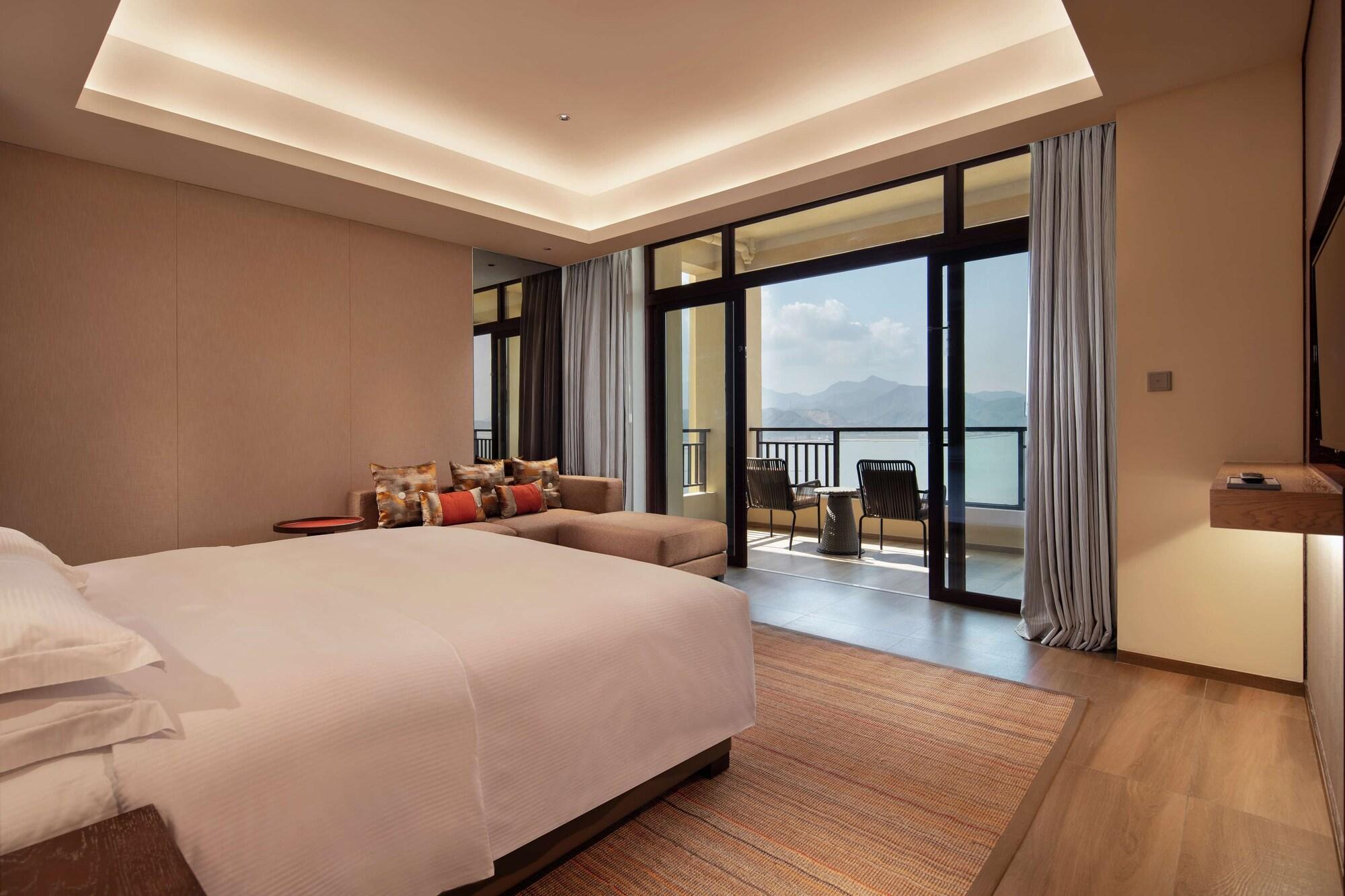 Doubletree By Hilton Huidong Resort Huizhou  Zewnętrze zdjęcie